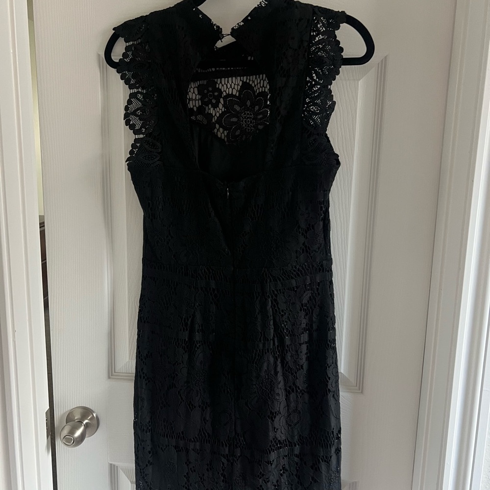 love, Fire Elegant Black Lace Midi Dress